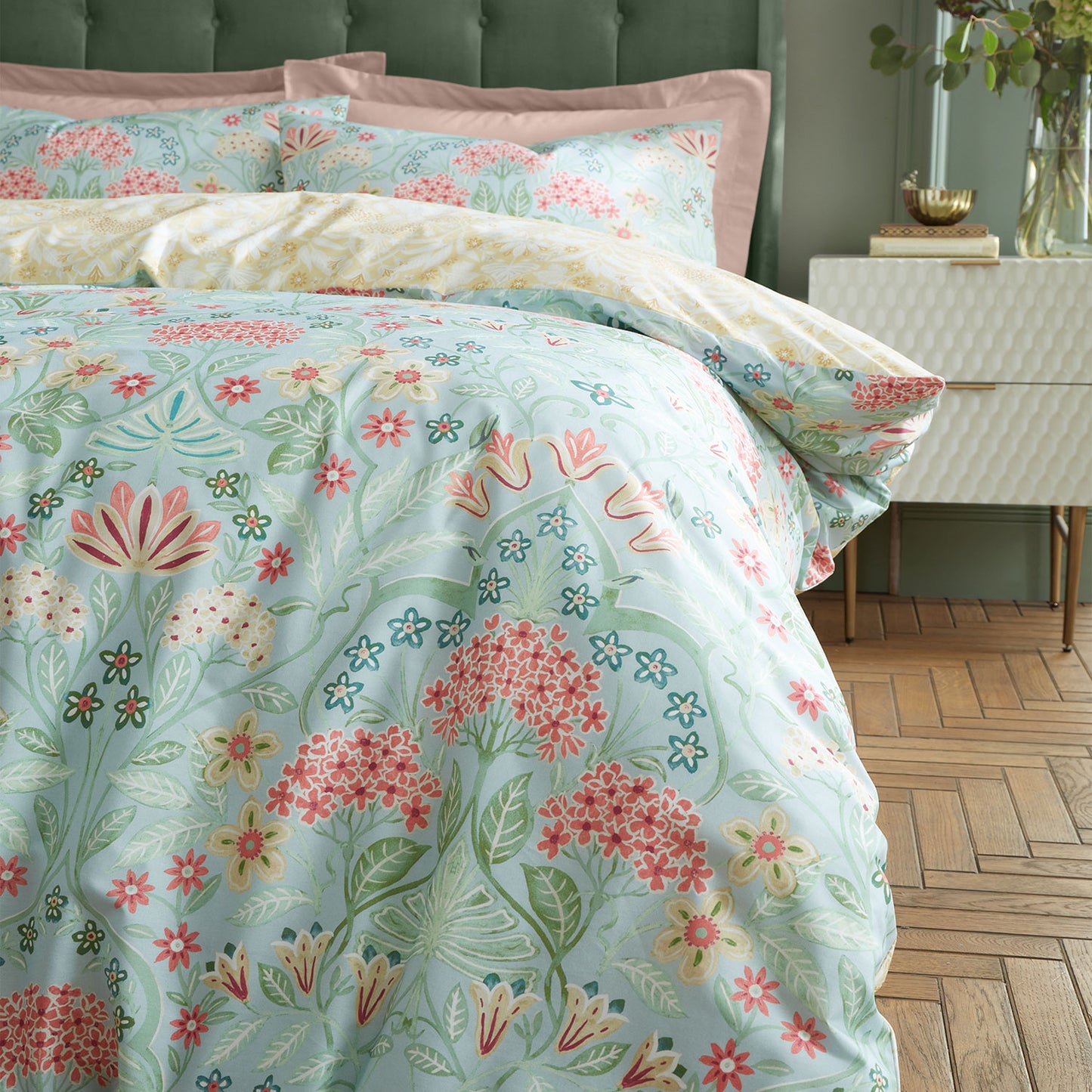 RHS Art Deco Hydrangea Green 200TC Cotton Duvet Set
