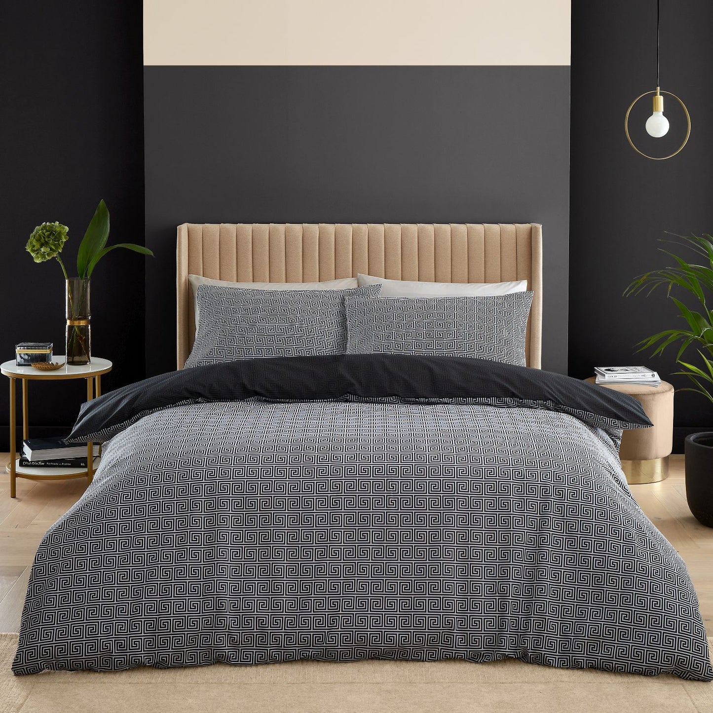 Catherine Lansfield Artemis Black Greek Key Duvet Set