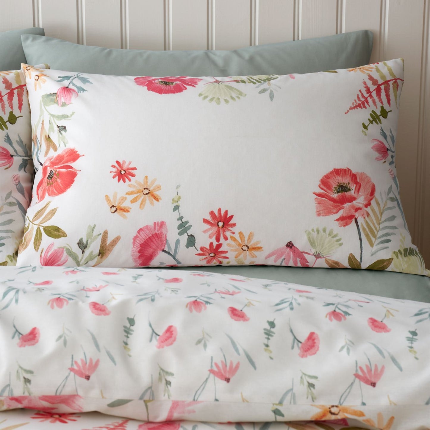 Catherine Lansfield Ella Poppy Reversible Duvet Set
