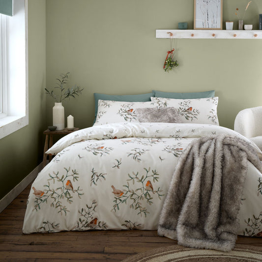 Catherine Lansfield Mistletoe Robins Brushed Cotton Duvet Set