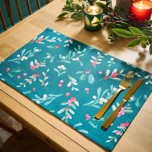 Catherine Lansfield Christmas Holly and Mistletoe Cotton Placemat 4 Pack