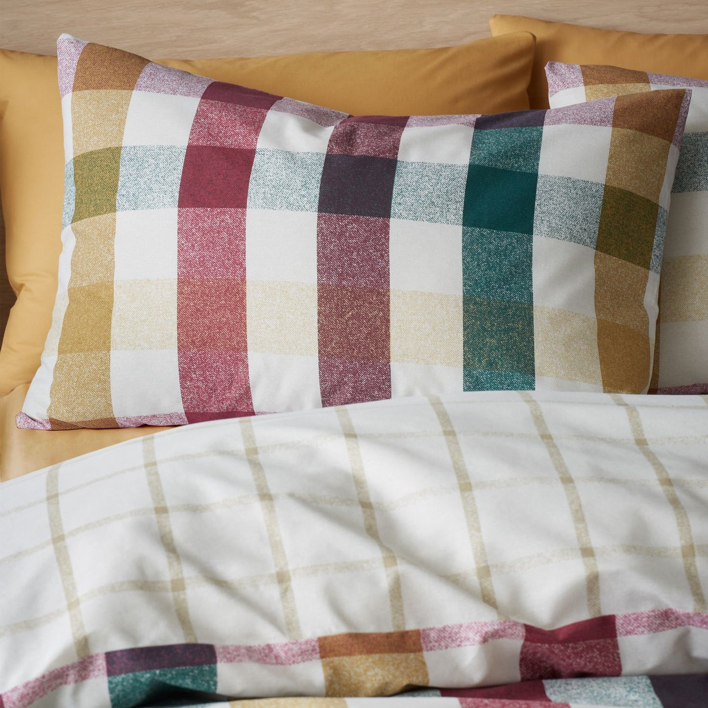 Catherine Lansfield Autumn Check Reversible Duvet Set