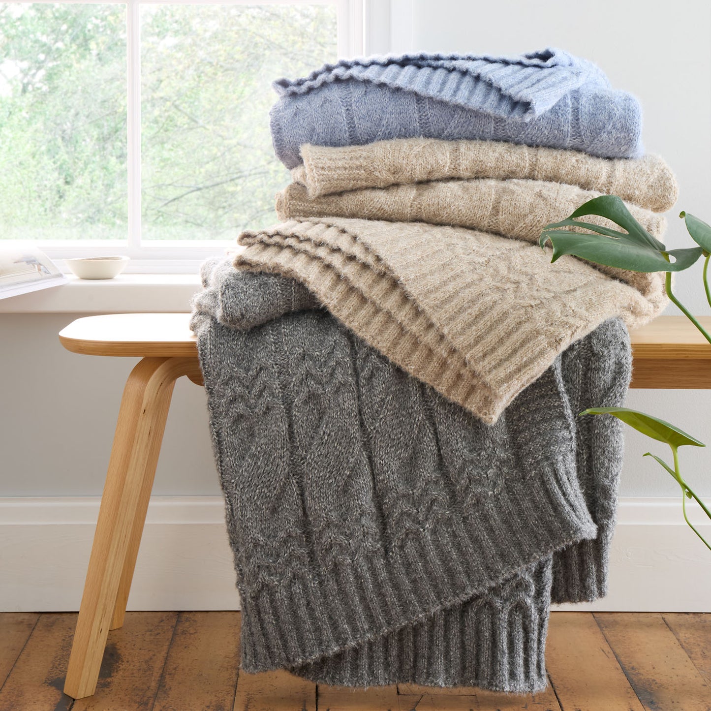 Bianca Blue Cosy Soft Cable Knit Blanket Throw