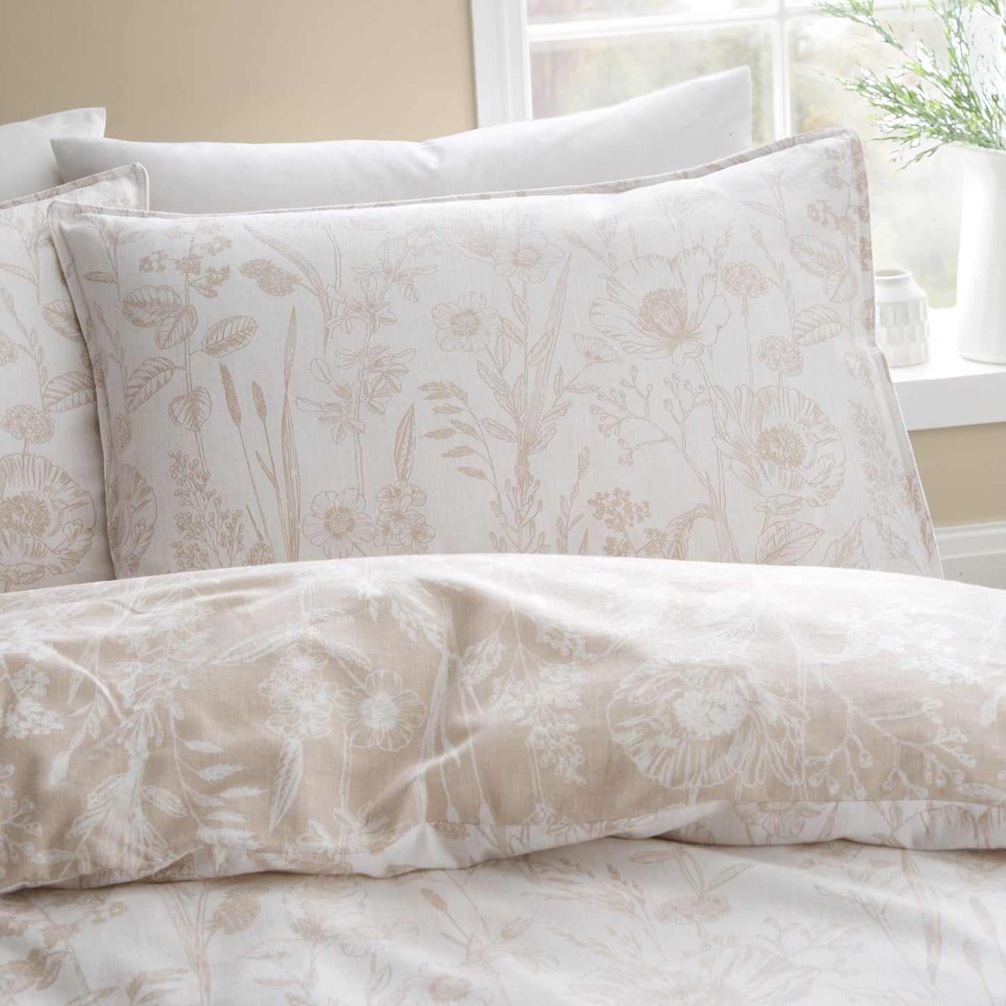 Bianca Brushed Cotton Floral Toile Natural Reversible Duvet Set