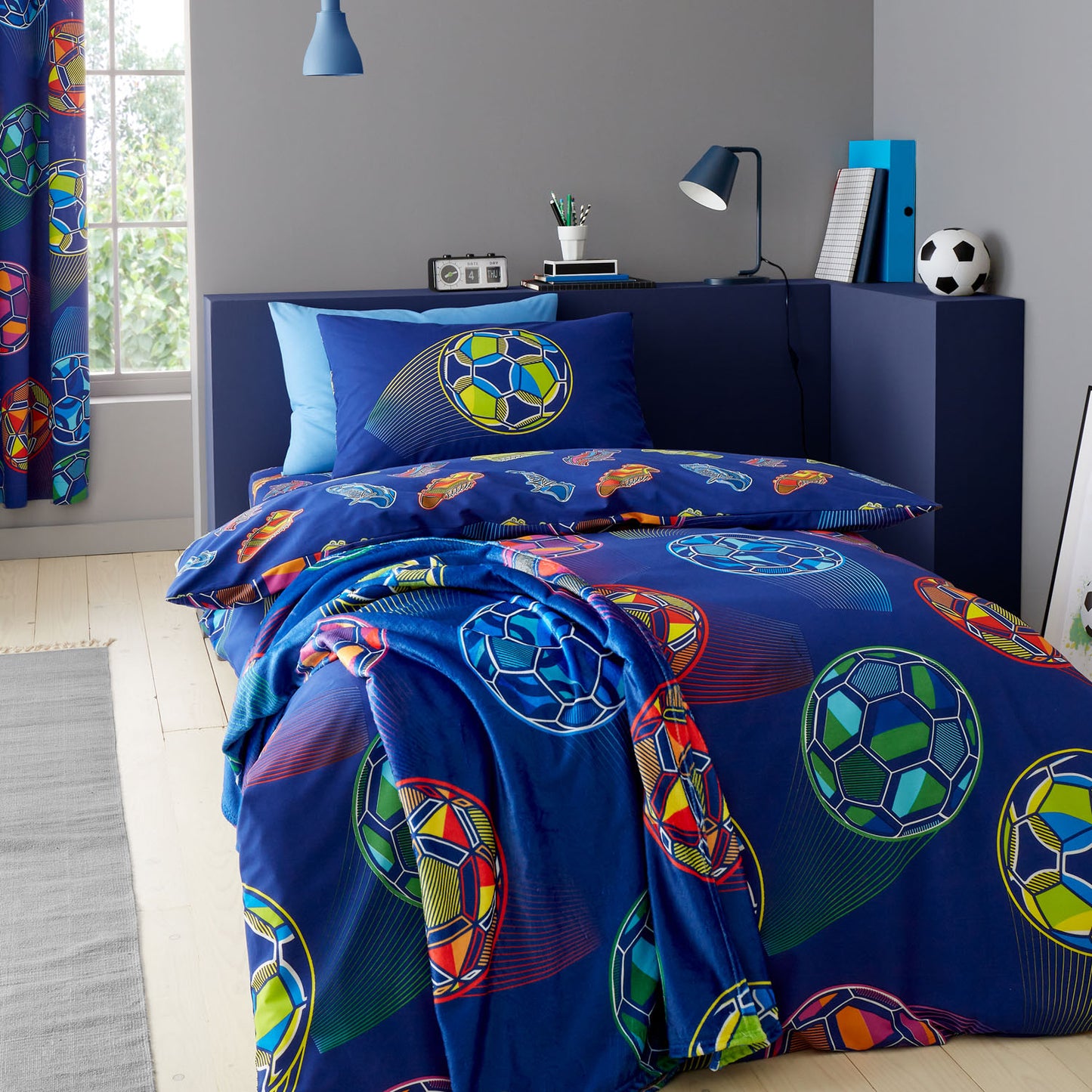 Catherine Lansfield Navy Blue Bright Football Reversible Duvet Set
