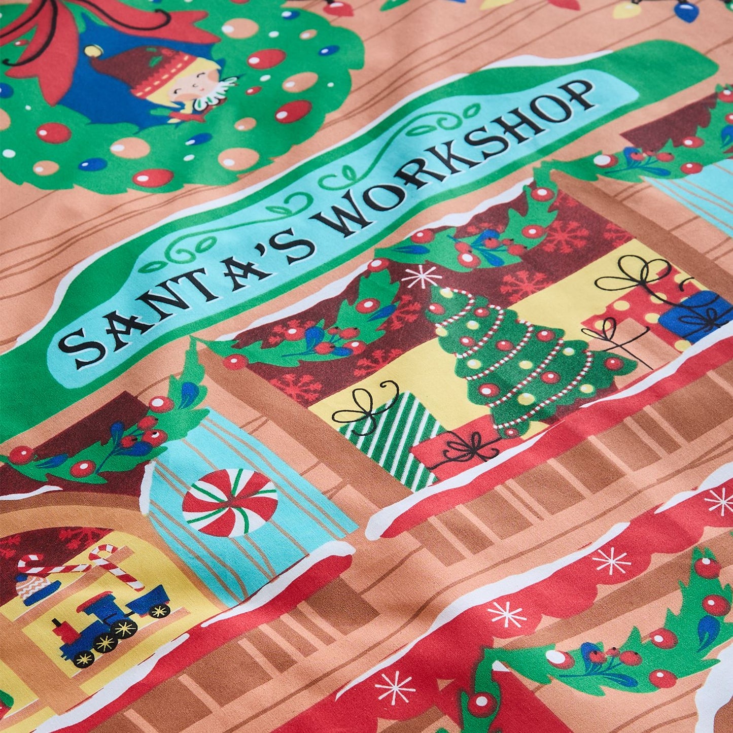 Catherine Lansfield Christmas Santa's Workshop Reversible Duvet Set