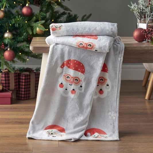 Catherine Lansfield Christmas Santa Spec-Tacular Cosy Fleece Throw