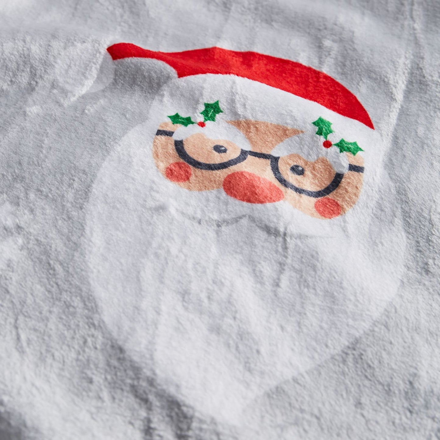 Catherine Lansfield Christmas Santa Spec-Tacular Cosy Fleece Throw
