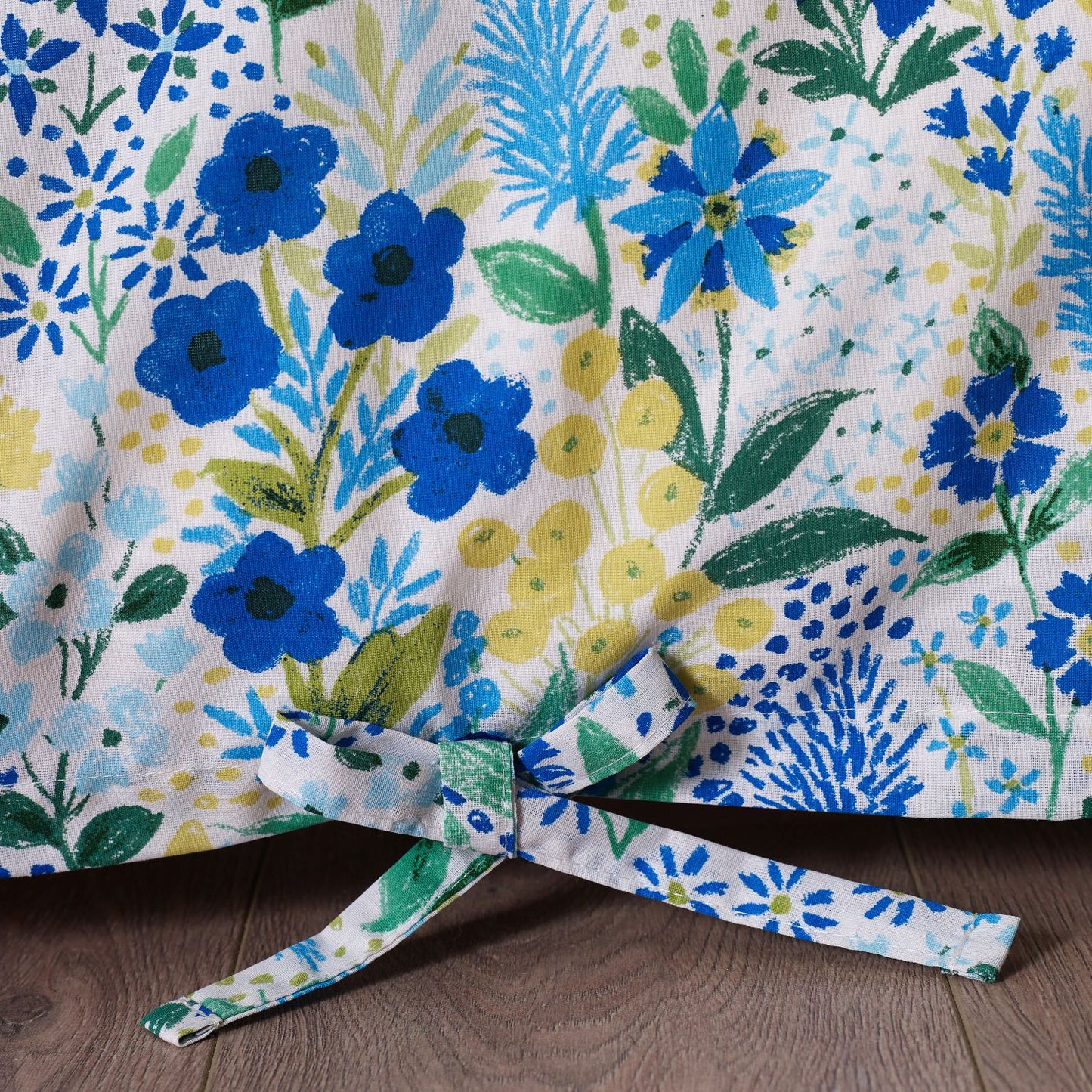 Catherine Lansfield Tilly Blue Floral Reversible Duvet Set