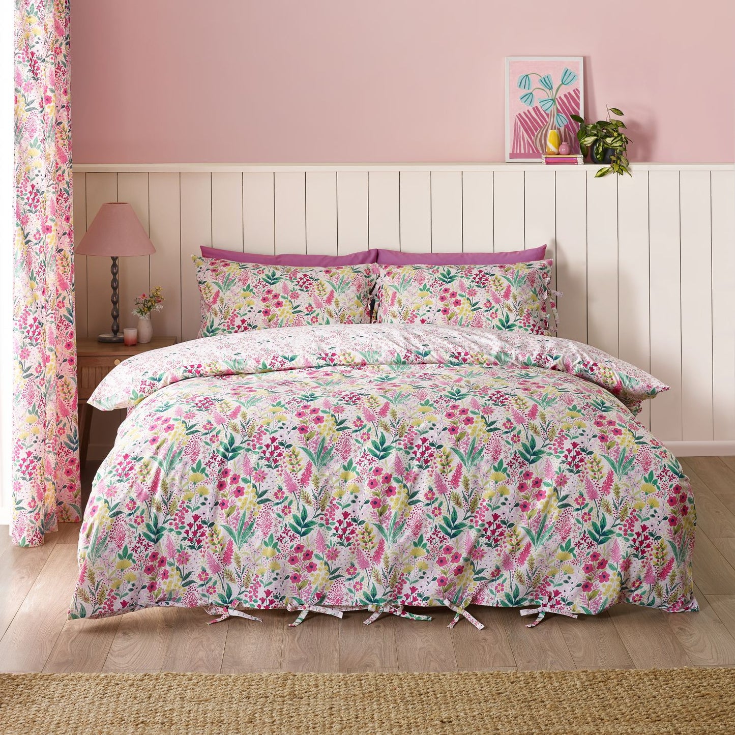Catherine Lansfield Tilly Pink Floral Reversible Duvet Set