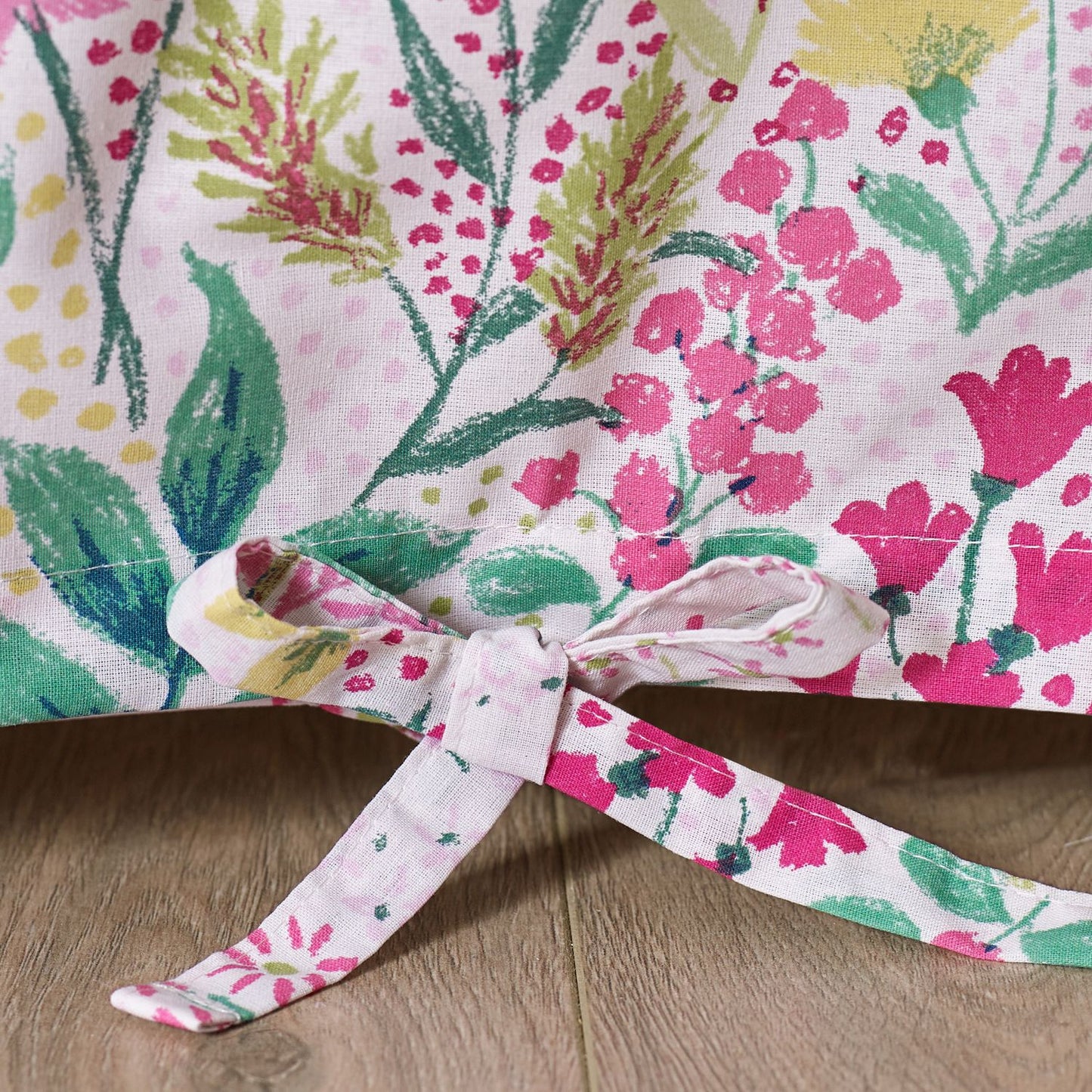 Catherine Lansfield Tilly Pink Floral Reversible Duvet Set
