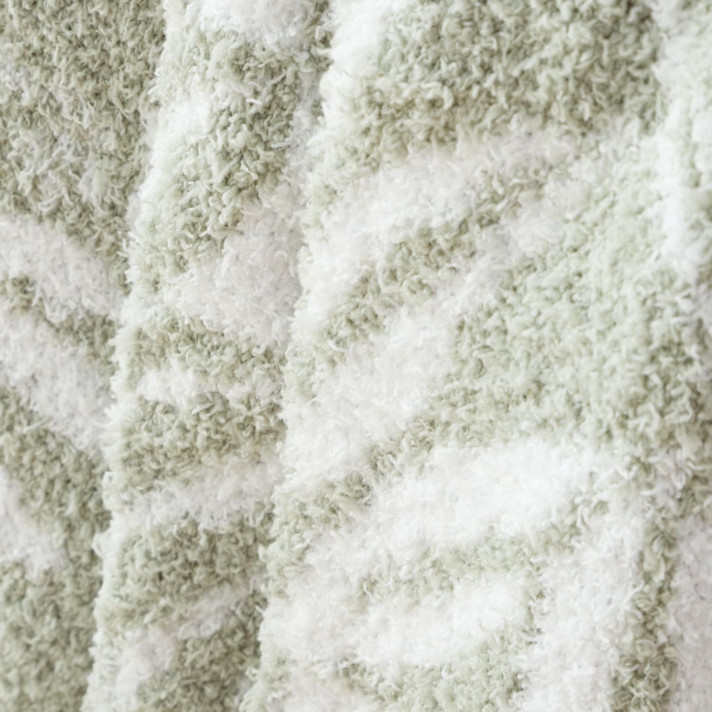 Catherine Lansfield So Soft Sorrel Leaves Green Blanket Throw