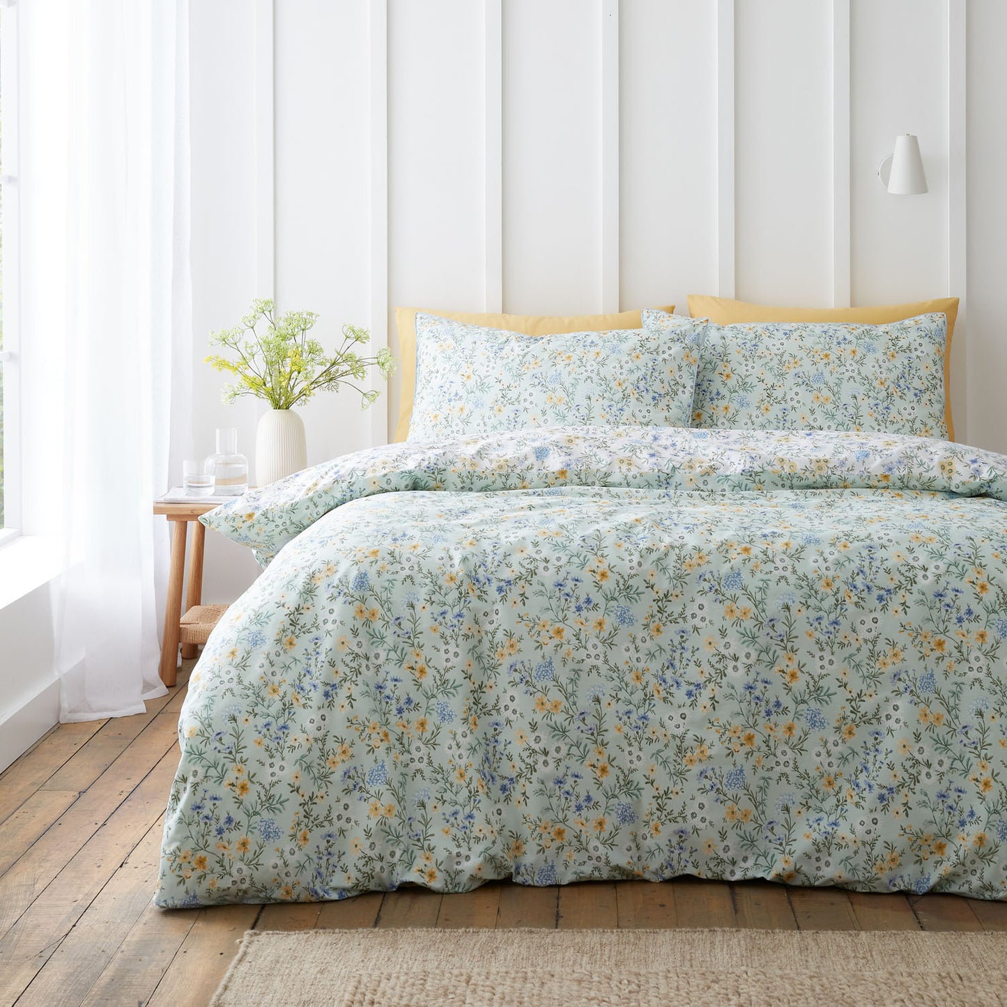 Bianca Ditsy Floral Green 200TC Cotton Reversible Duvet Set