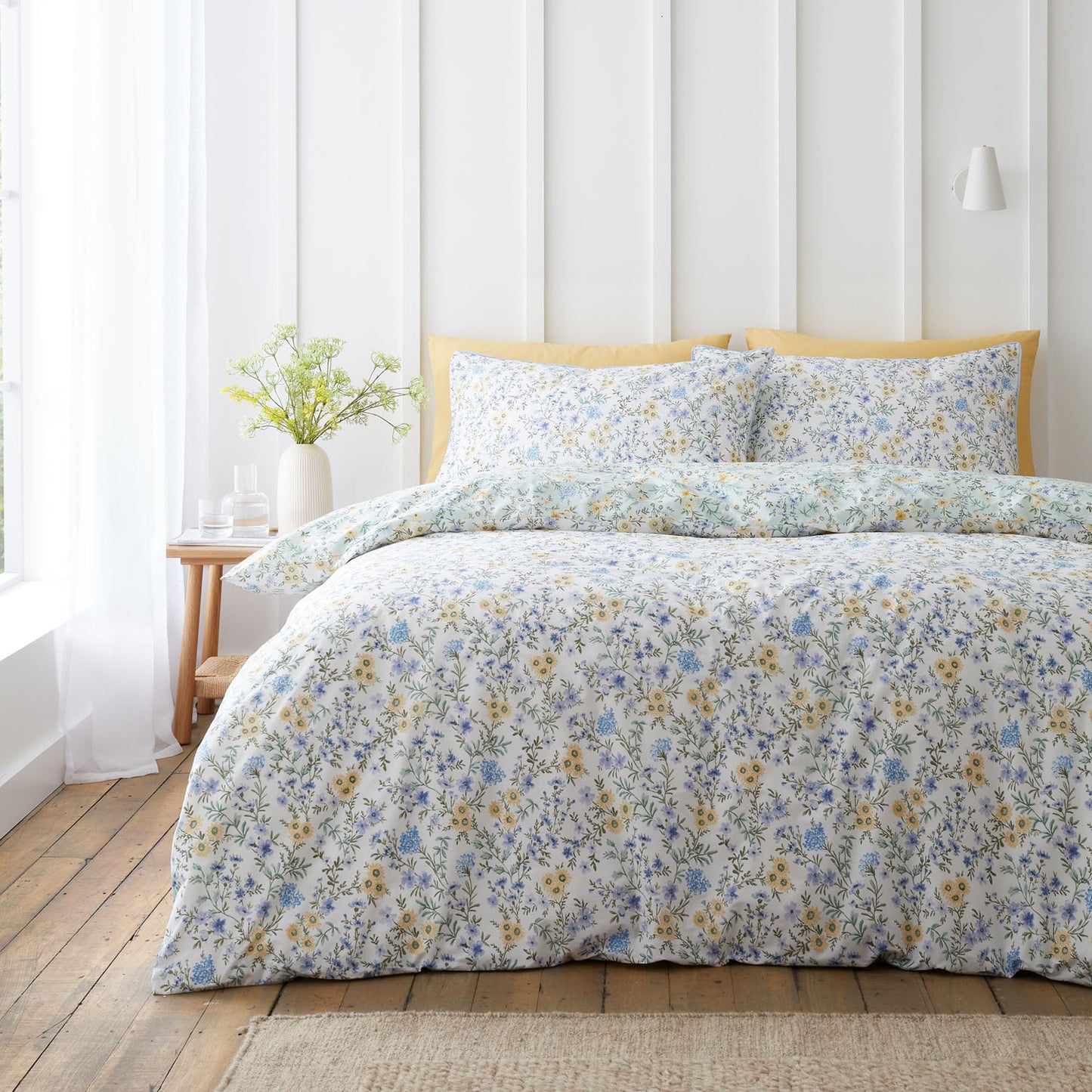 Bianca Ditsy Floral Green 200TC Cotton Reversible Duvet Set