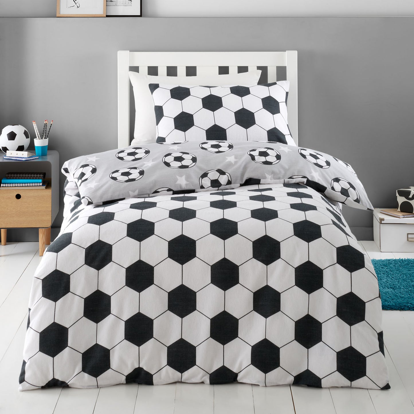 Catherine Lansfield Brushed Cotton Football Stars Reversible Duvet Set