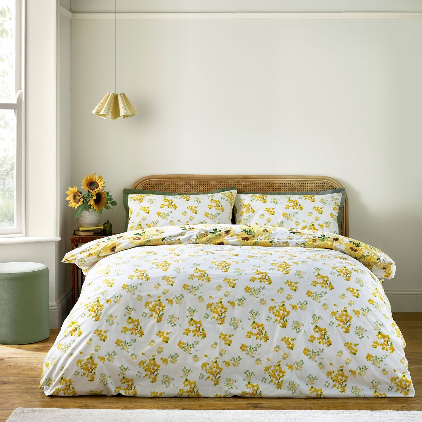 Catherine Lansfield Sunflowers Reversible Duvet Set