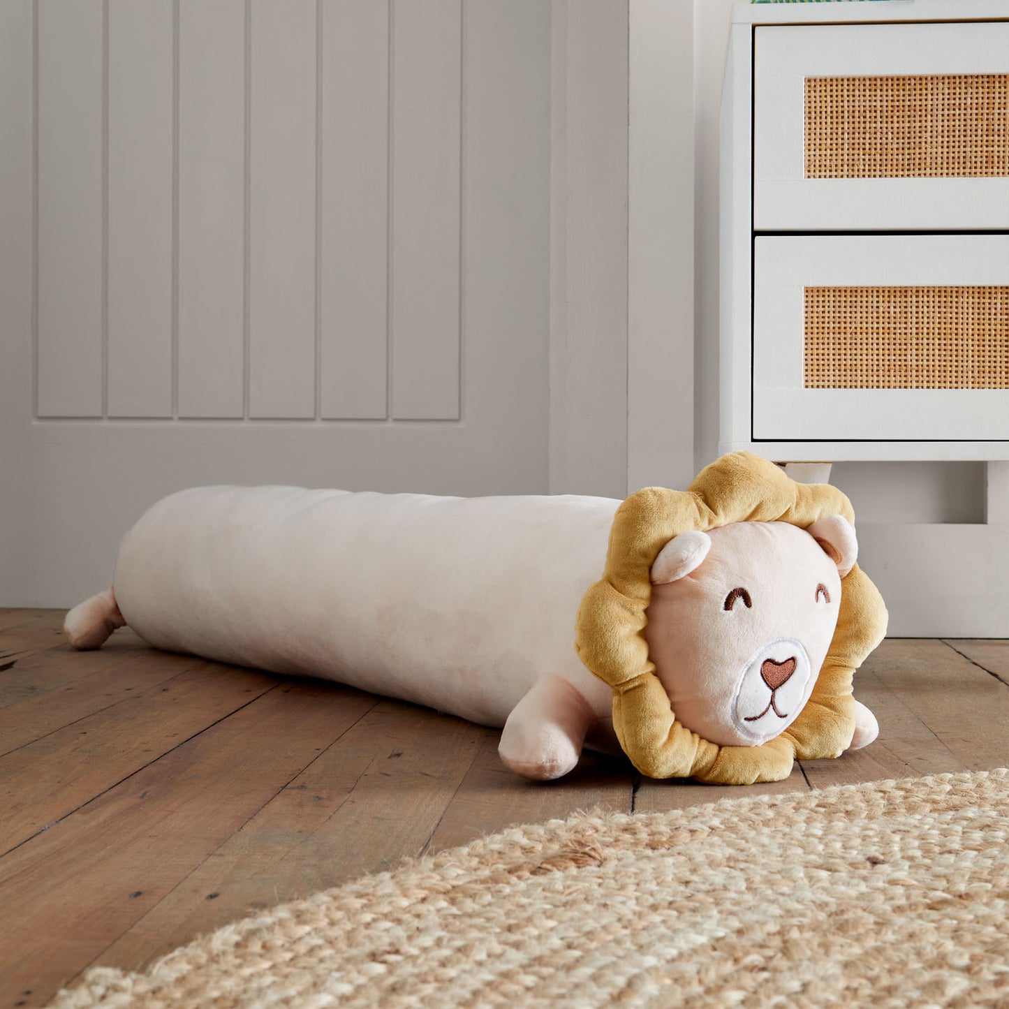 Catherine Lansfield Cuddle Friends 3D Lion Cushion