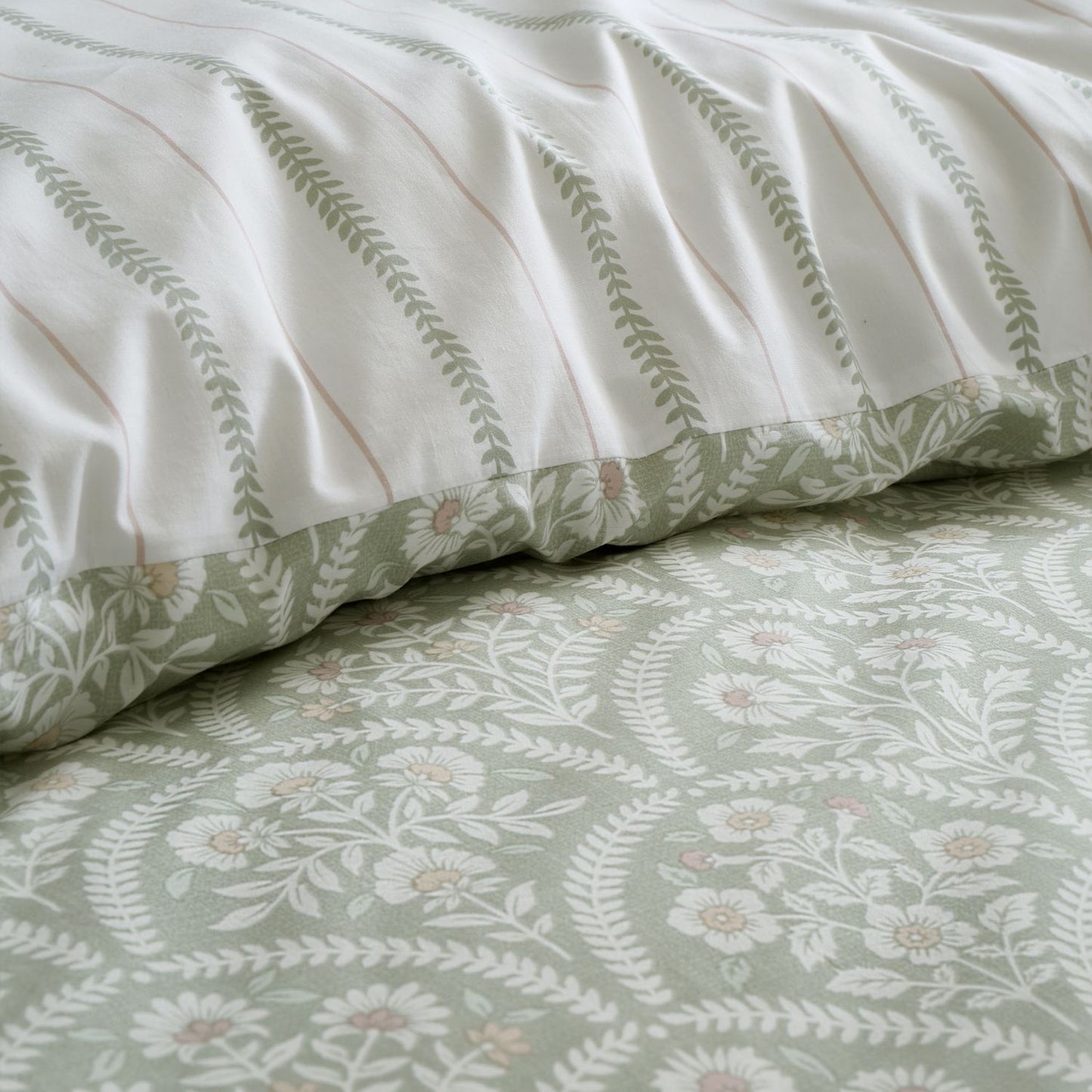 Bianca Scallop Soft Green Floral Reversible Cotton Percale Duvet Set