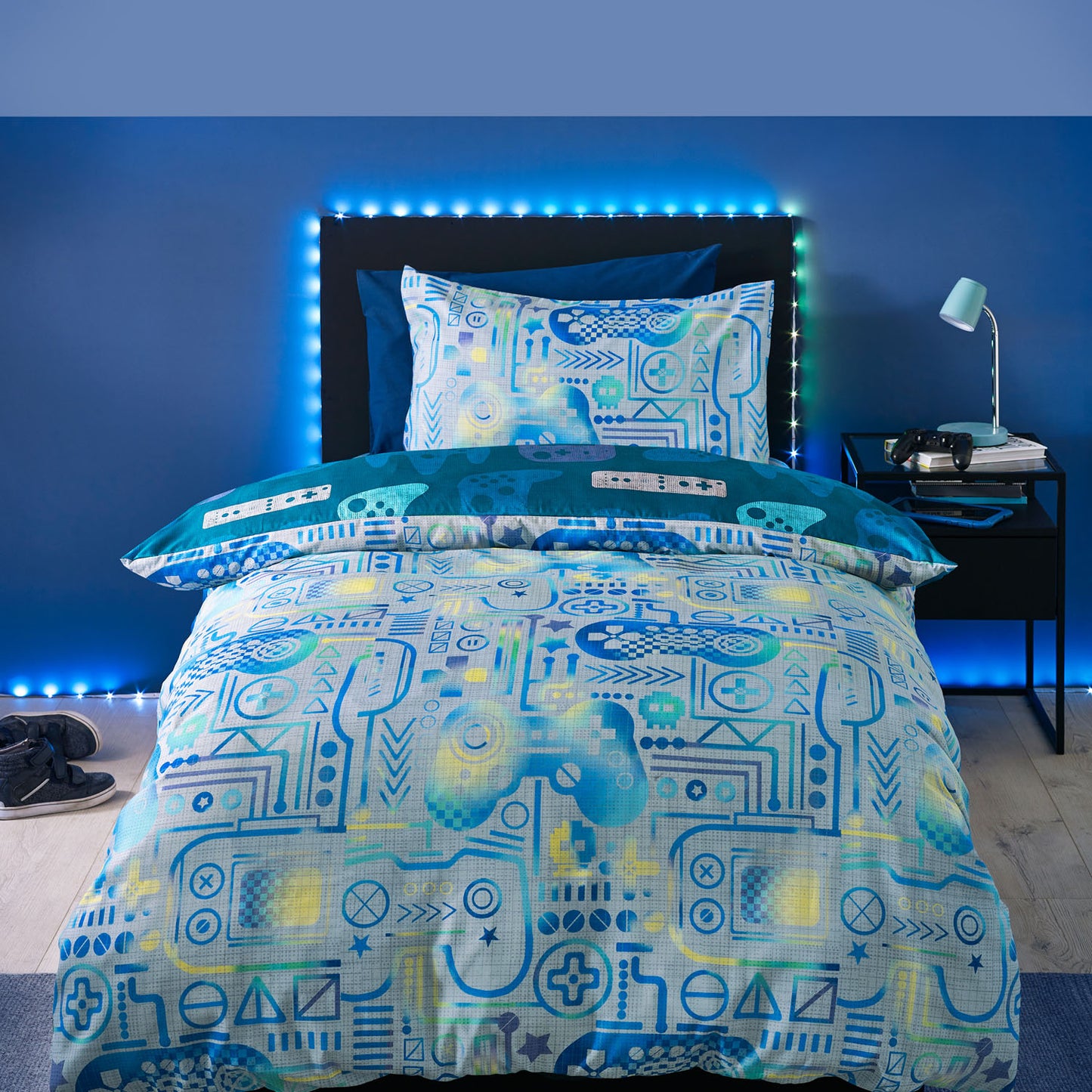 Catherine Lansfield Grey/Blue Gamer Reversible Duvet Set