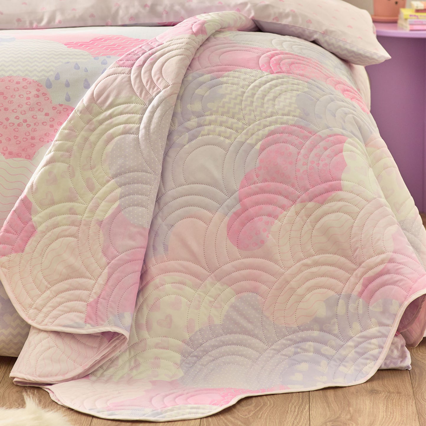 Catherine Lansfield Pink Soft as a Cloud Bedspread