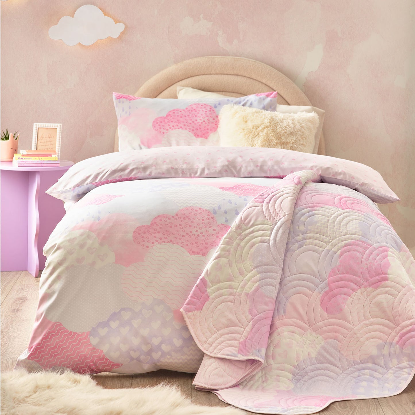 Catherine Lansfield Pink Soft as a Cloud Bedspread
