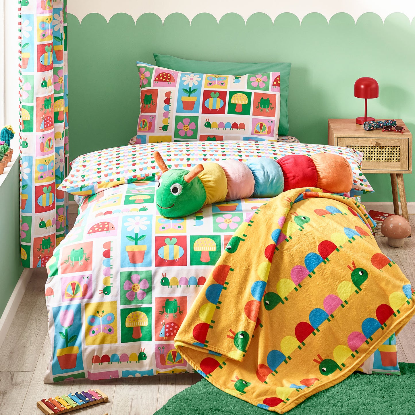 Catherine Lansfield Curious Caterpillar Reversible Duvet Set