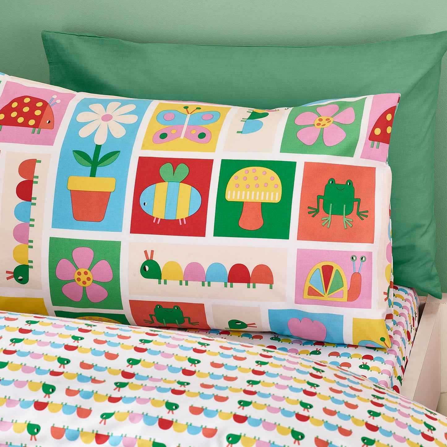 Catherine Lansfield Curious Caterpillar Reversible Duvet Set