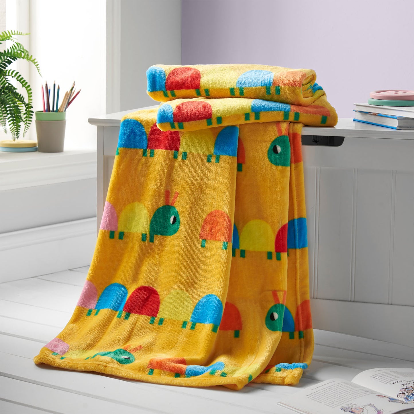Catherine Lansfield Curious Caterpillar Cosy Fleece Blanket Throw