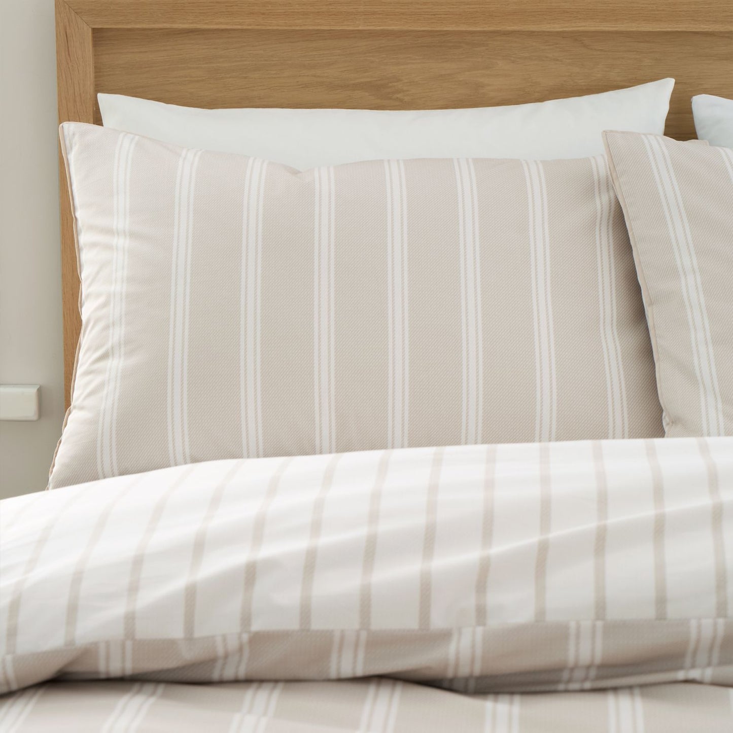 Bianca Ashford Stripe Natural 200TC Cotton Percale Reversible Duvet Set