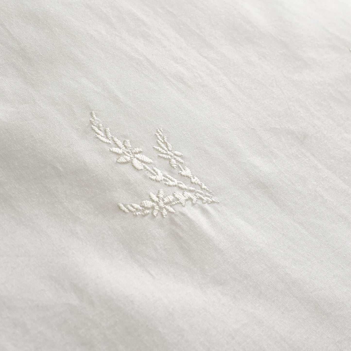 Bianca Lottie White Floral Embroidery 180TC Cotton Oxford Pillowcase