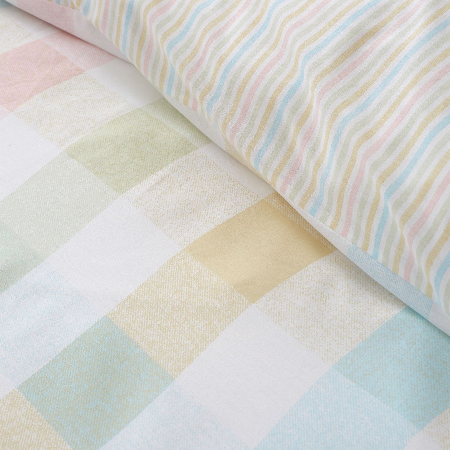 Catherine Lansfield Pastel Spring Check Reversible Duvet Set