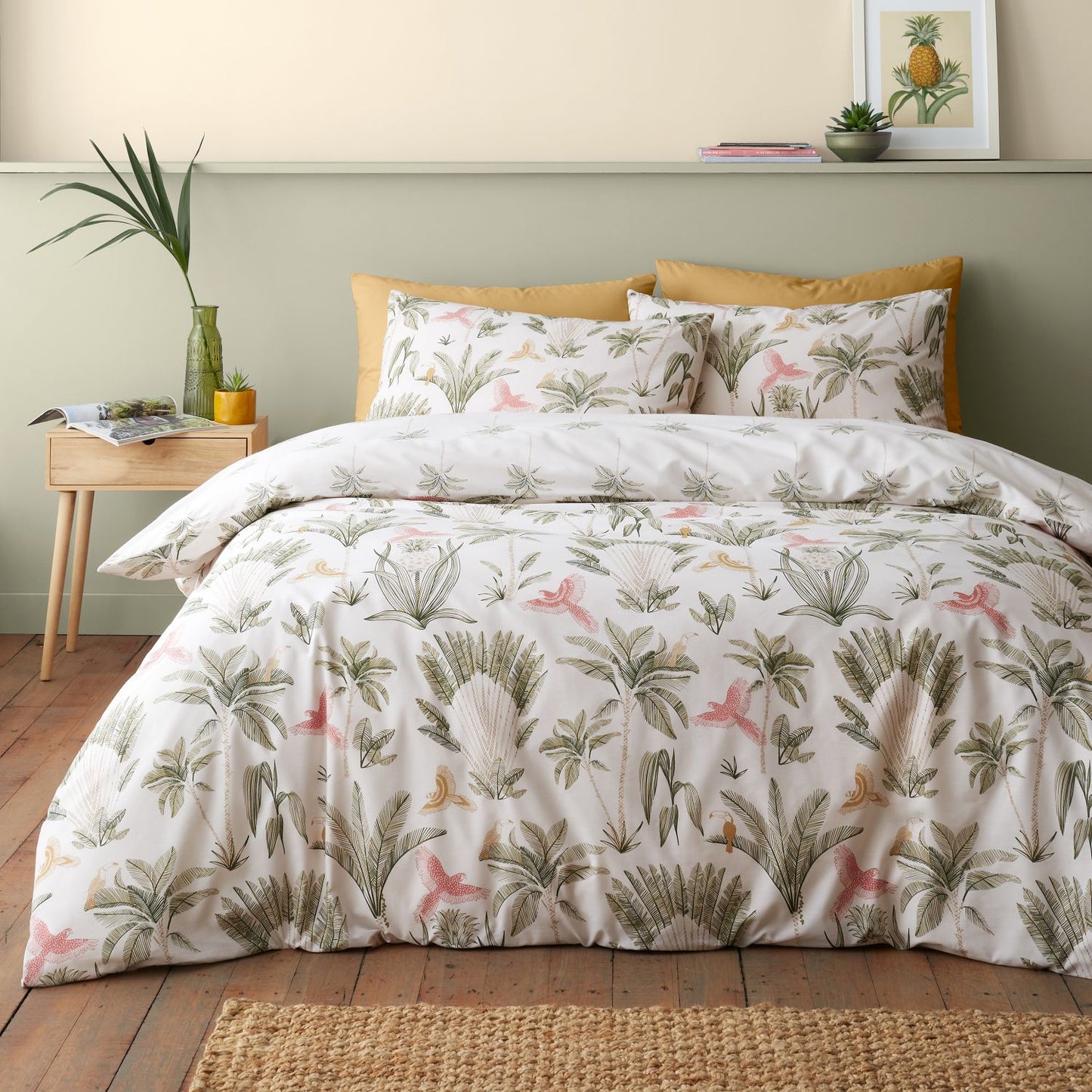 Catherine Lansfield Natural Paradiso Palm Reversible Duvet Set