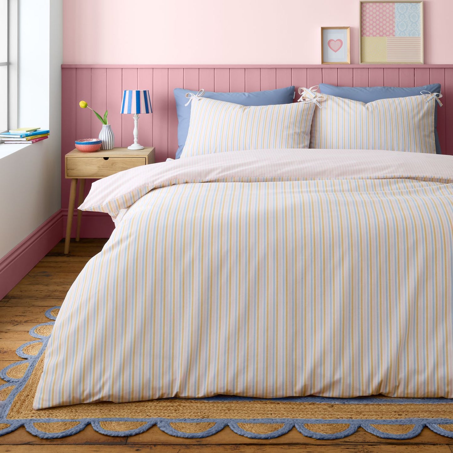 Catherine Lansfield Brighton Stripe Pastel Bow Trim Duvet Set