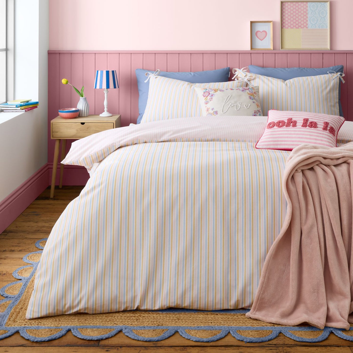 Catherine Lansfield Brighton Stripe Pastel Bow Trim Duvet Set