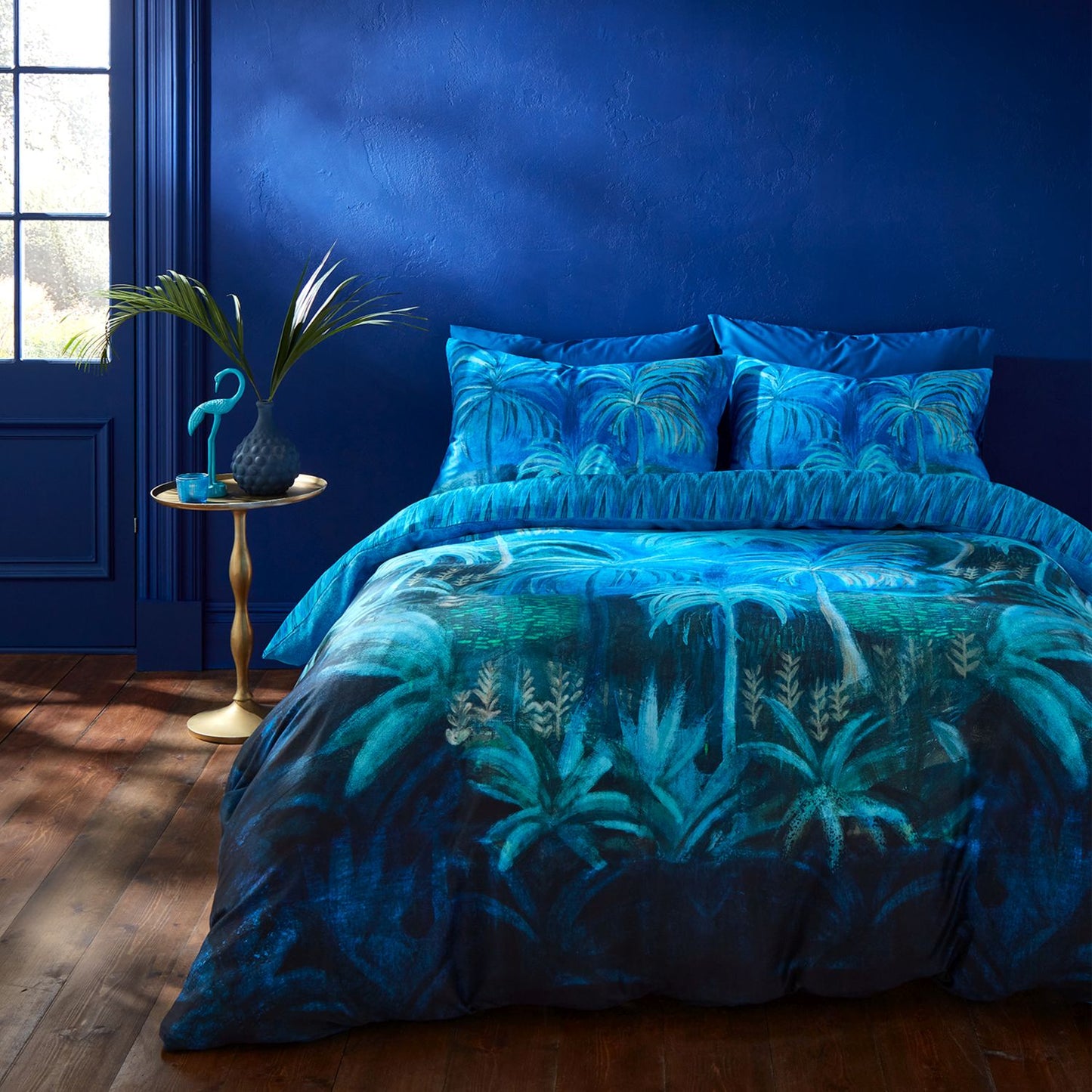 Matthew Williamson Blue Midnight Palms 200TC Cotton Sateen Duvet Set