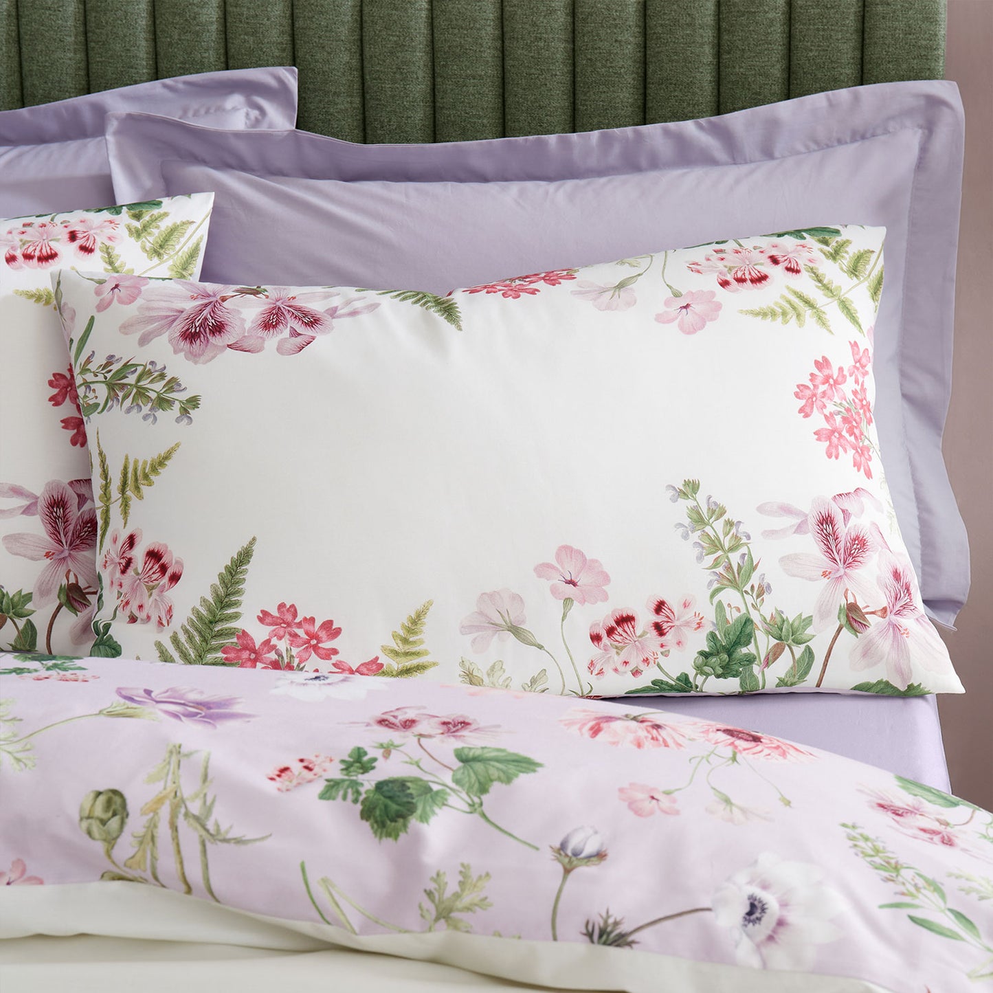 RHS Serenity Garden Lilac Reversible 200TC Cotton Duvet Set