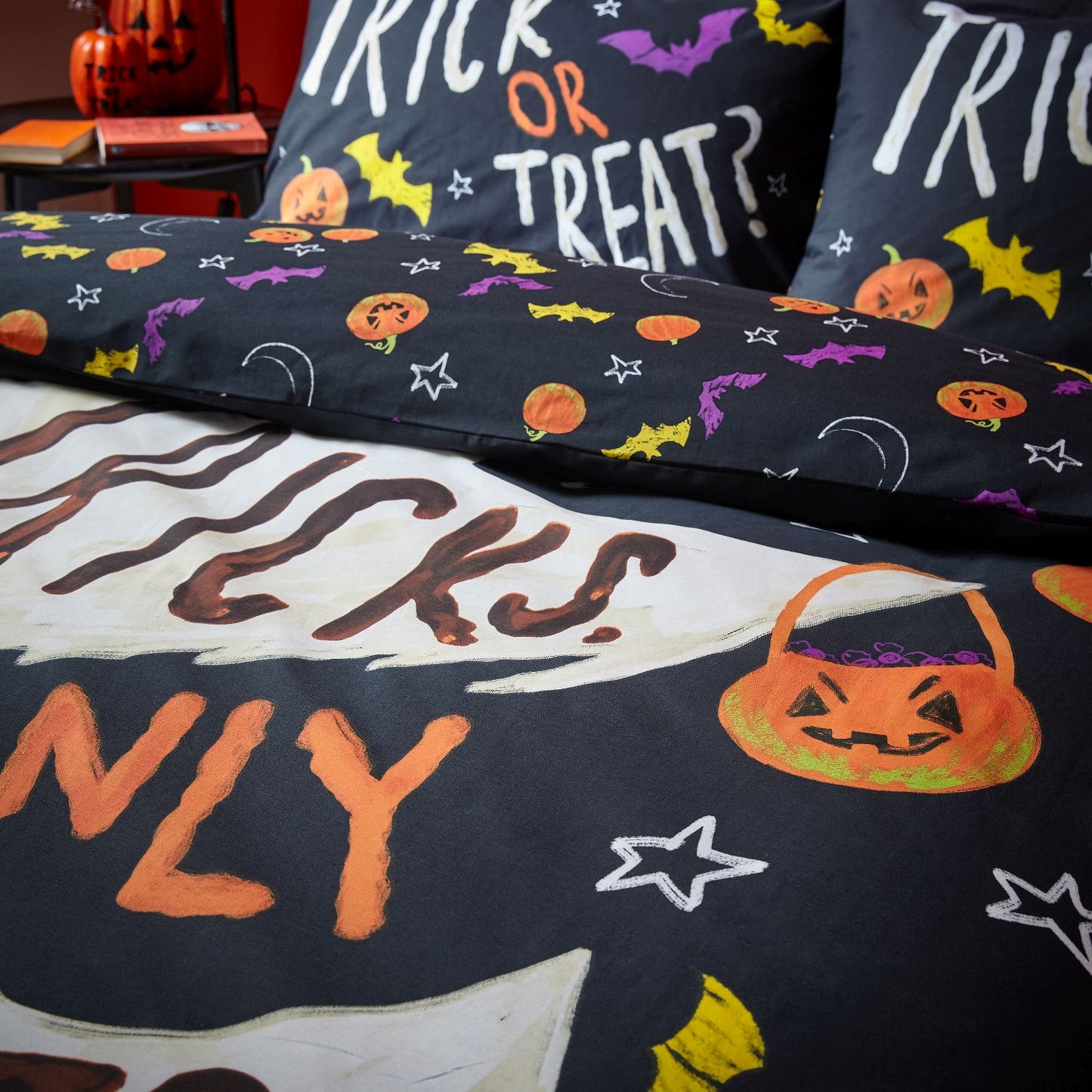 Catherine Lansfield Halloween Trick or Treat Reversible Duvet Set