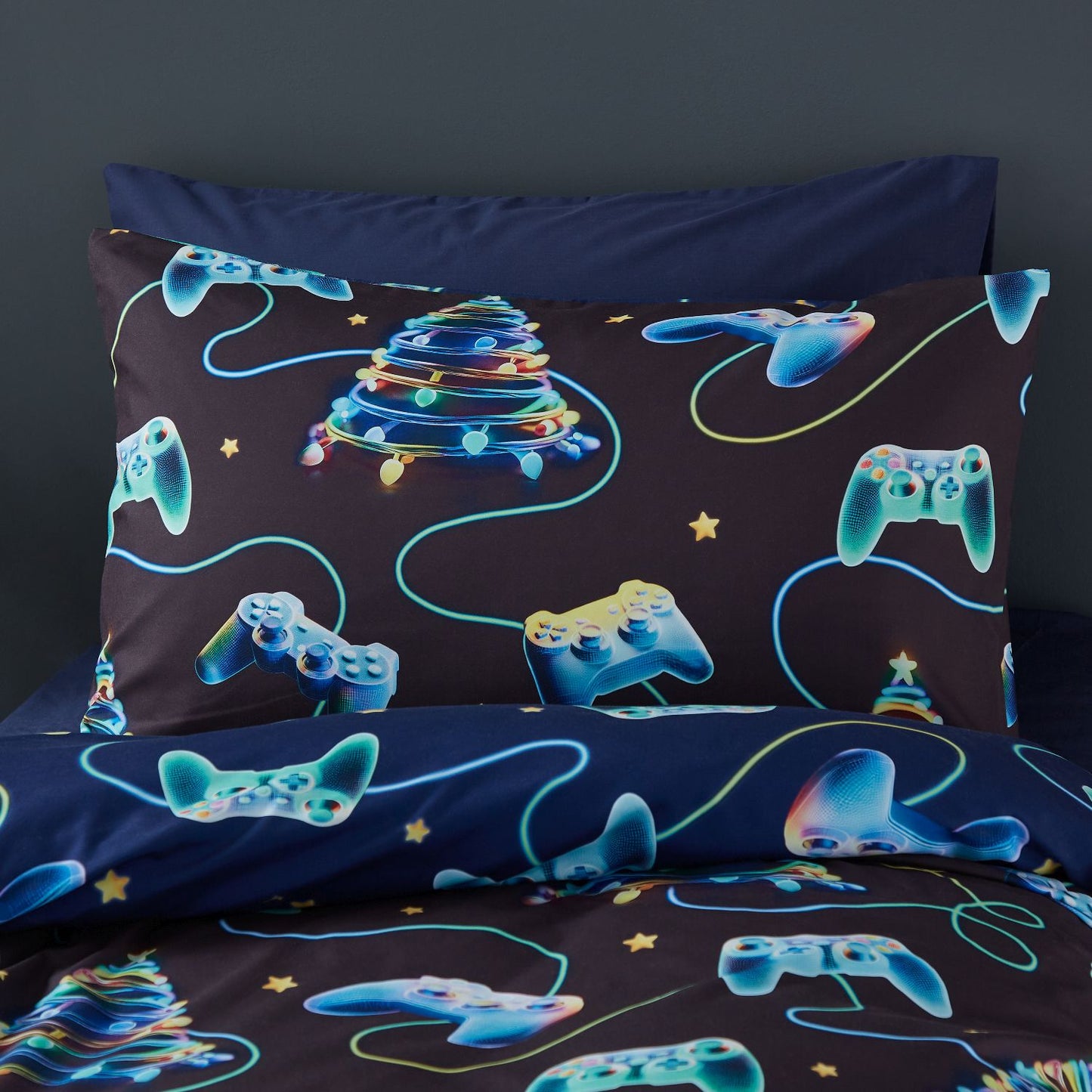 Catherine Lansfield Christmas Gamer So Soft Reversible Duvet Set