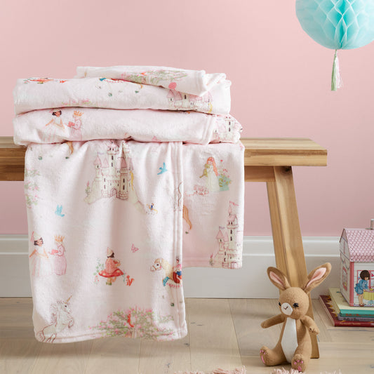 Belle & Boo Fairytale Pink Cosy Fleece Blanket Throw