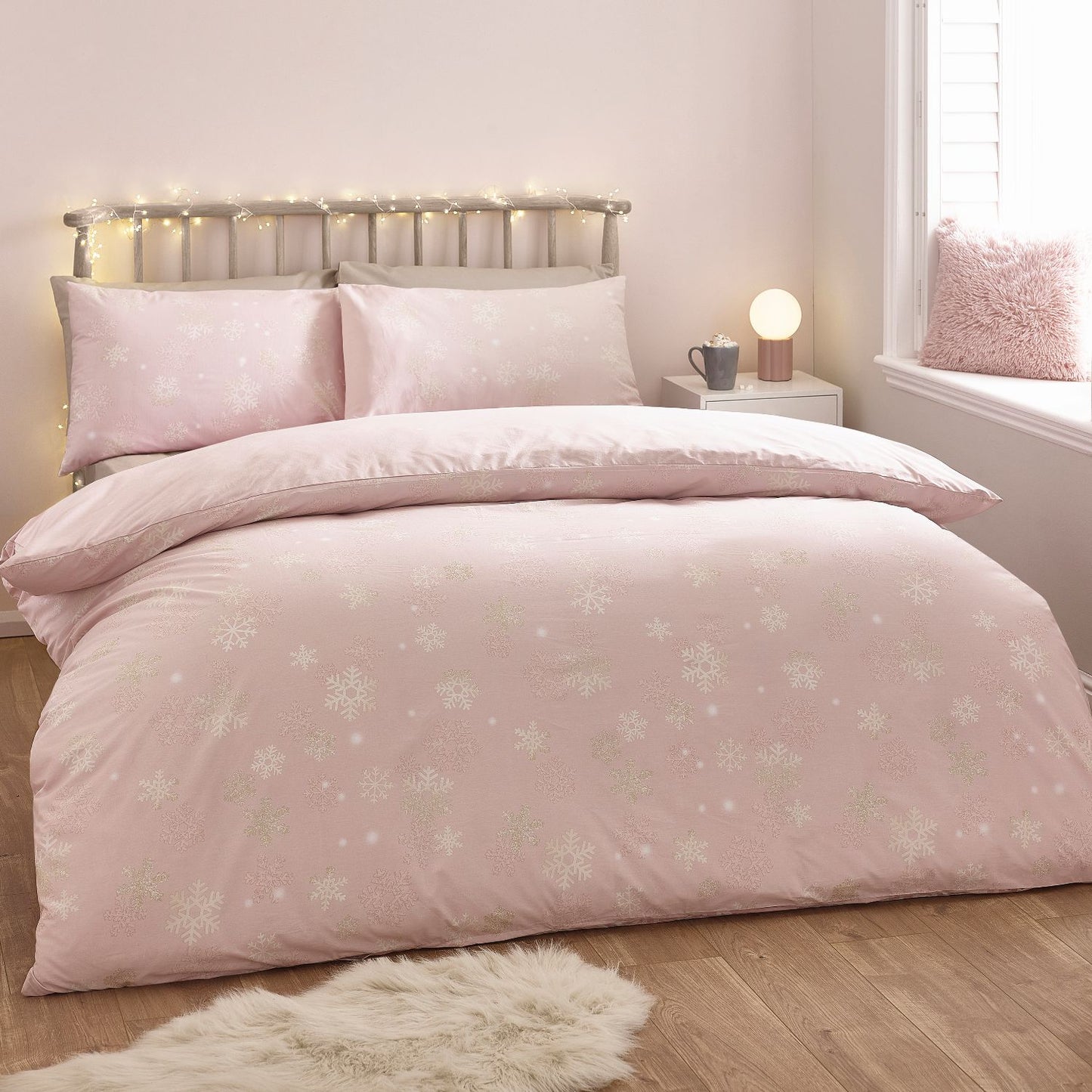 Catherine Lansfield Baby It's Cold Outside Pink Reversible Duvet Set