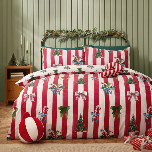 Catherine Lansfield Christmas Stripe Red Reversible Duvet Set