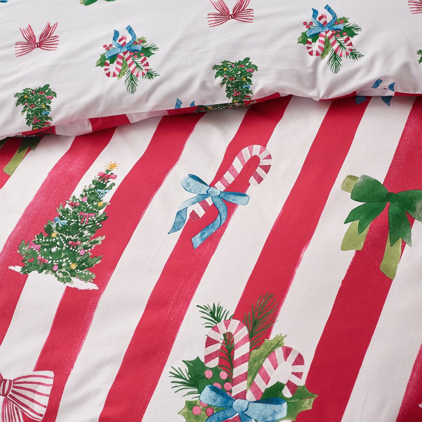 Catherine Lansfield Christmas Stripe Red Reversible Duvet Set