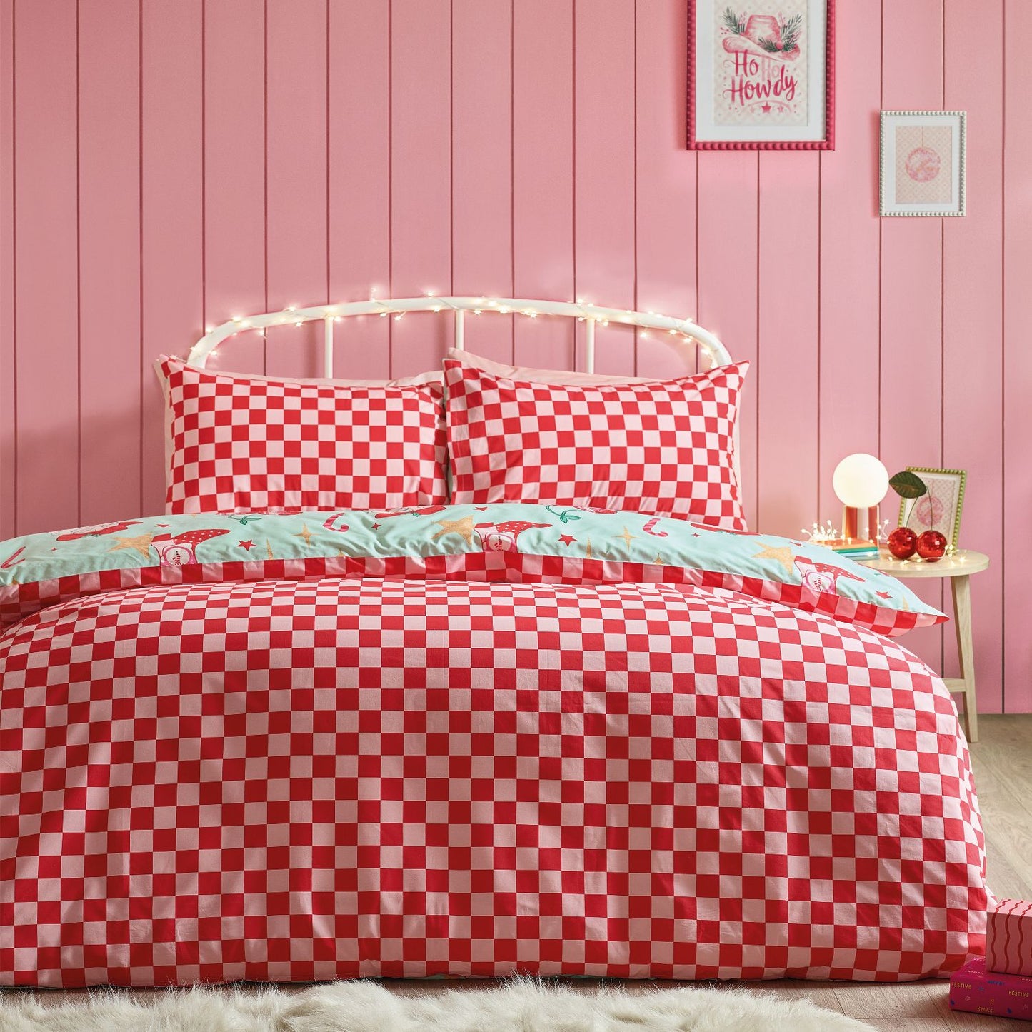 Catherine Lansfield Santa's Howdy Christmas Green Reversible Duvet Set
