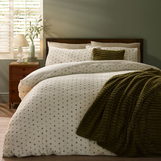 Catherine Lansfield Cosy Spot Cream Fleece Duvet Set