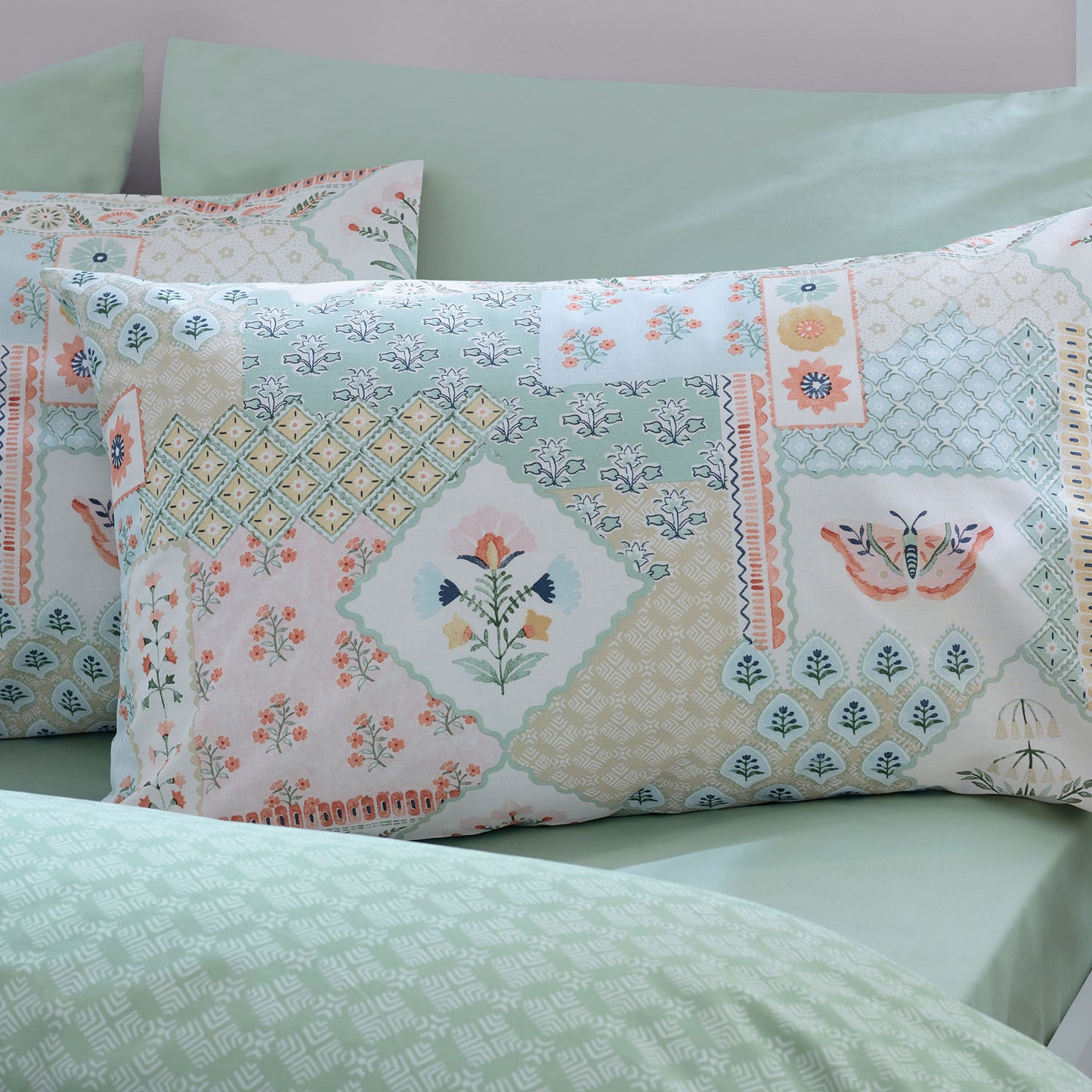 Catherine Lansfield Green Folk Patchwork Reversible Duvet Set