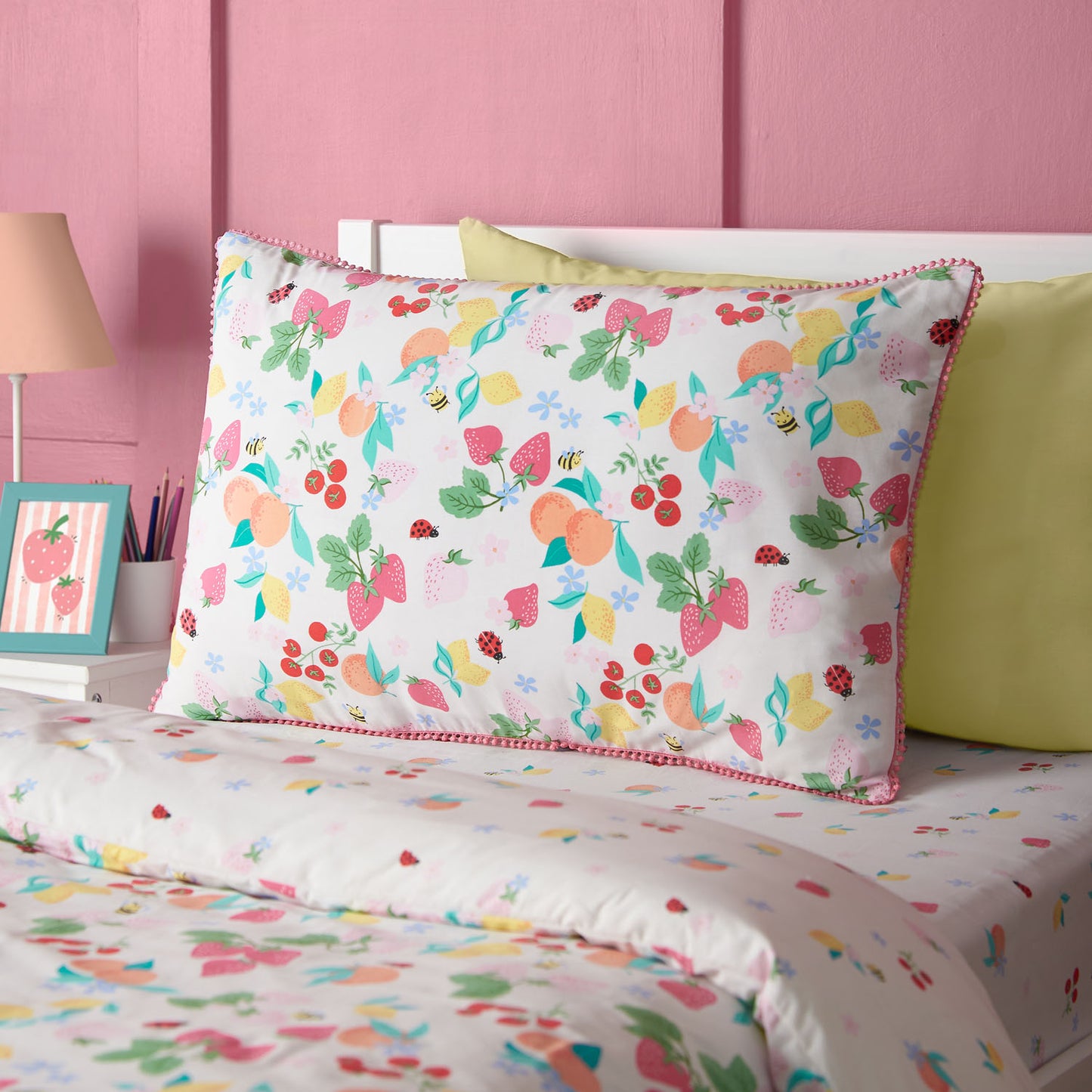 Catherine Lansfield Fruity Friends Bright Reversible Duvet Set