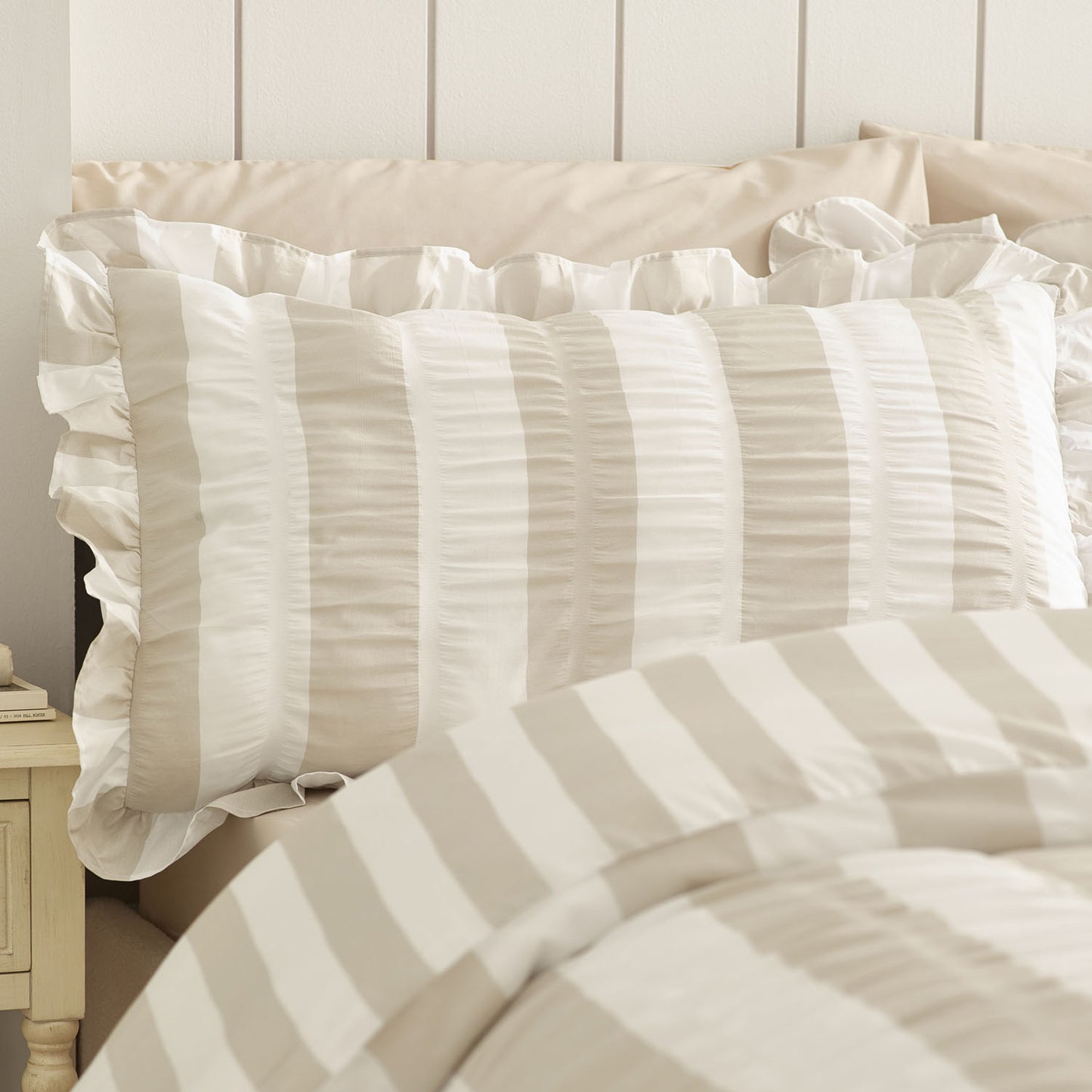 Catherine Lansfield Seersucker Frill Stripe Natural Duvet Set
