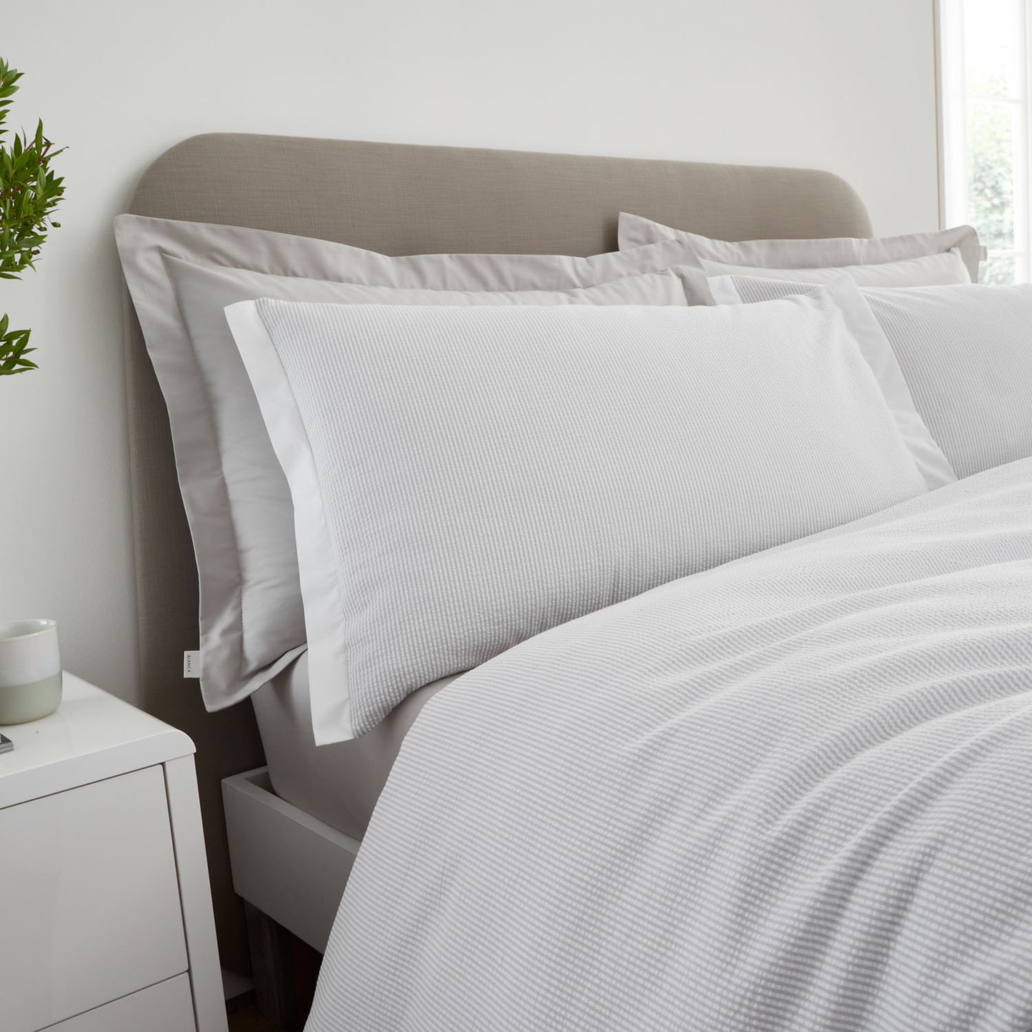 Bianca Seersucker Grey Woven Stripe 180TC Cotton Duvet Set