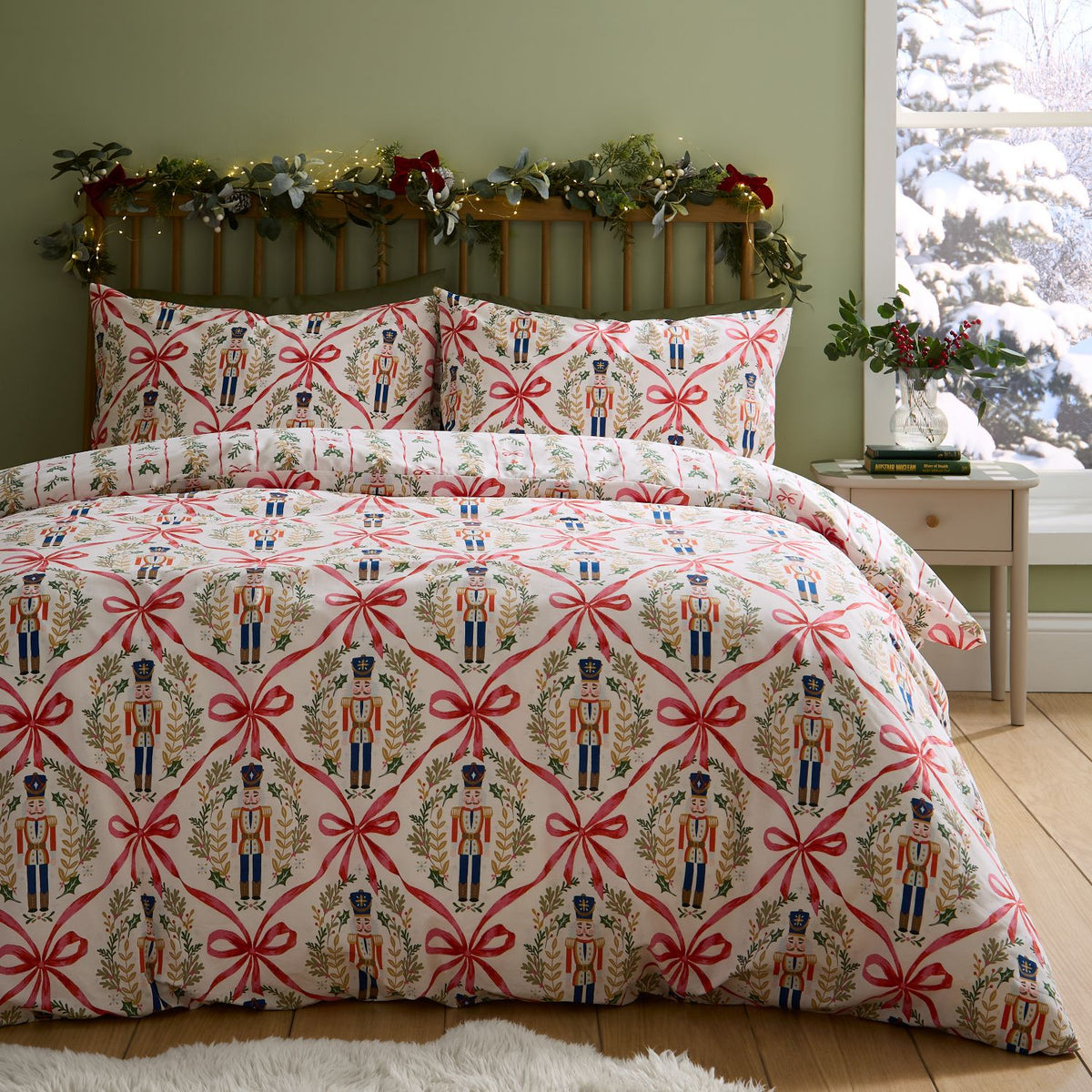 Catherine Lansfield Christmas Nutcracker Bows Duvet Set