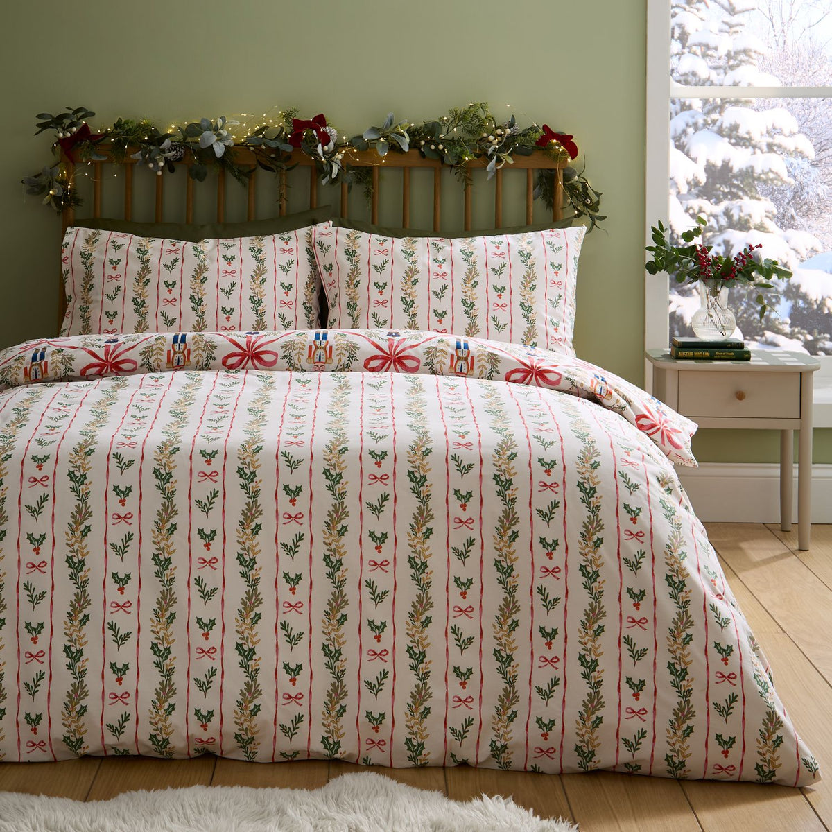 Catherine Lansfield Christmas Nutcracker Bows Duvet Set